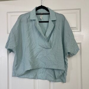 By Anthropologie the Dylon short-sleeve wide-placket top | Size XS